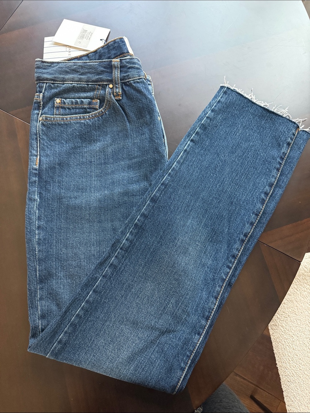 Sézane Straight-Leg Jeans in Deep Blue with Frayed Hem – Size 27, Fits Like 26